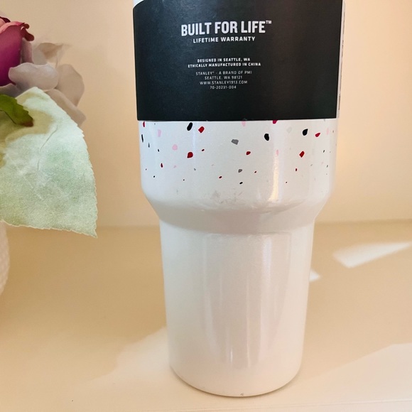 🎉LAST PIECE🎉Stanley 40oz Adventure Quencher Tumbler Terrazzo Pearlescent - Picture 10 of 11
